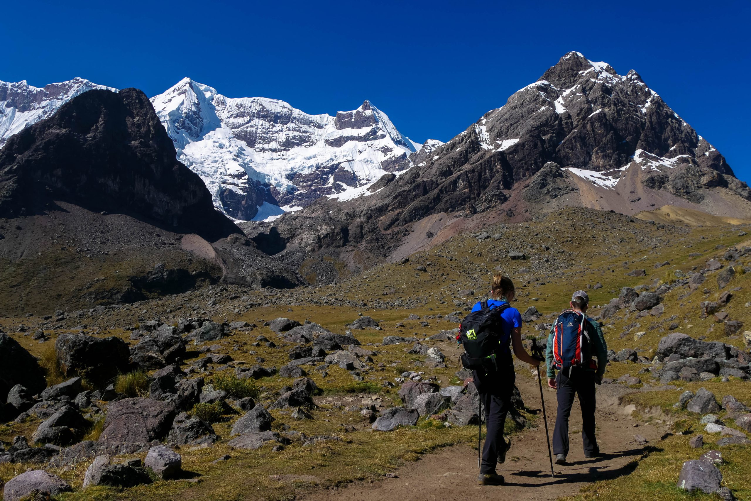 Sommets glaciaires du massif de l'Ausangate