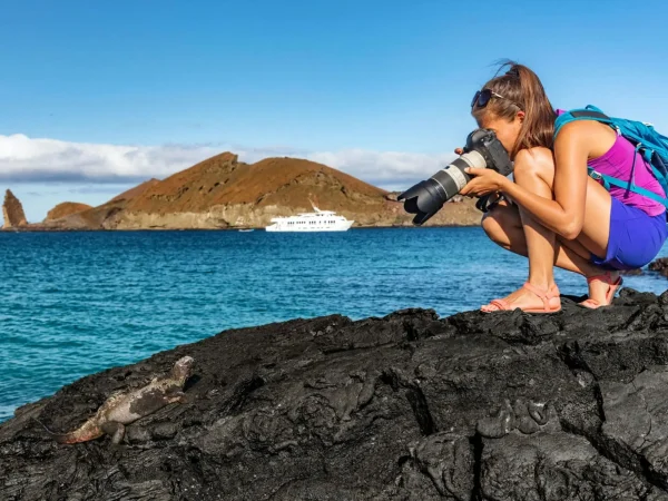 turista-crucero-galapagos2